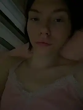 Lisaaa Alisa online show from 10/18/25, 09:39