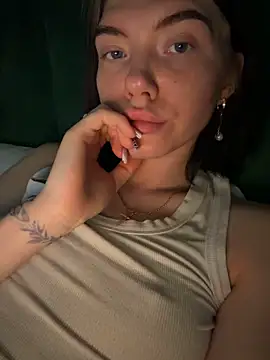 Lisaaa Alisa online show from 03/23/26, 10:42