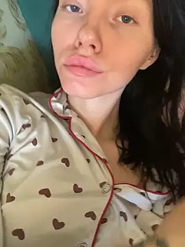 Lisaaa Alisa online show from 10/29/25, 04:11