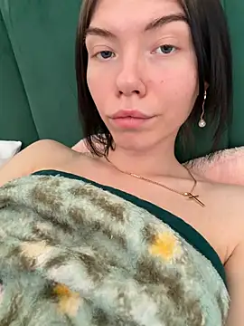 Lisaaa Alisa online show from 04/06/26, 10:16