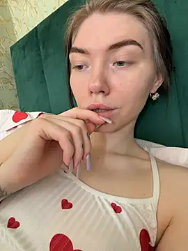 Lisaaa Alisa online show from 02/19/26, 08:33