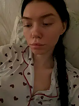 Lisaaa Alisa online show from 10/03/25, 04:47