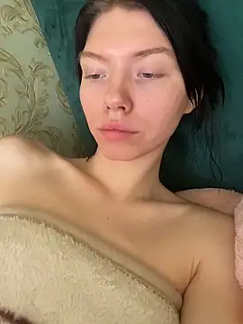 Lisaaa Alisa online show from 11/18/25, 03:54