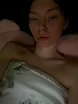 Lisaaa Alisa online show from 11/21/25, 04:11