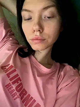 Lisaaa Alisa online show from 11/11/25, 04:07