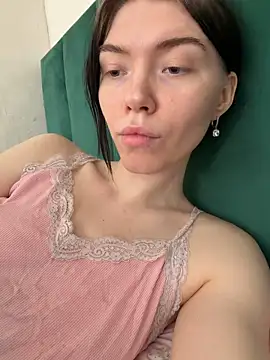 Lisaaa Alisa online show from 03/06/26, 04:40