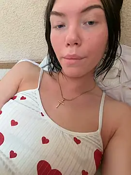 Lisaaa Alisa online show from 04/11/26, 03:36