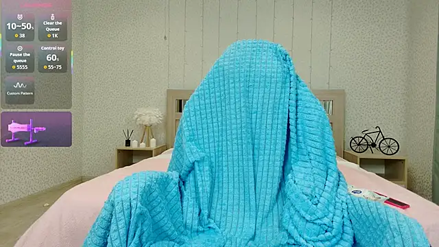 oliviiaa online show from 10/08/25, 11:27