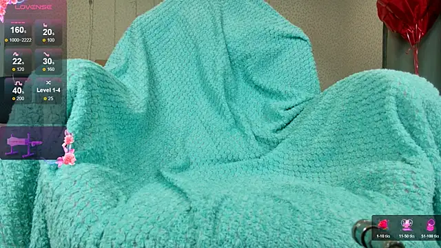 oliviiaa online show from 04/07/26, 12:23