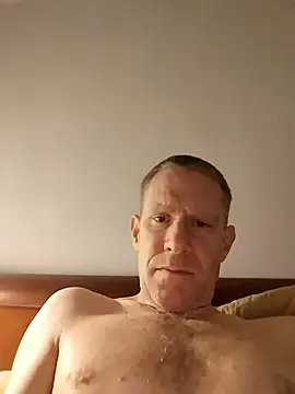 Snapshot of Blondinet92 chatting on 12/04/25, 09:47 Blondinet92 online show from 12/04/25, 09:47