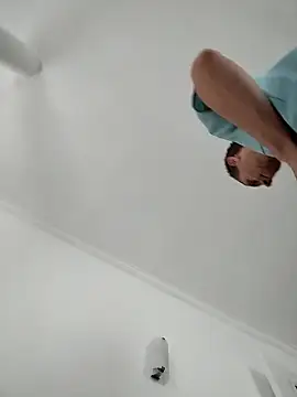 Snapshot of Blondinet92 chatting on 12/01/25, 01:56 Blondinet92 online show from 12/01/25, 01:56