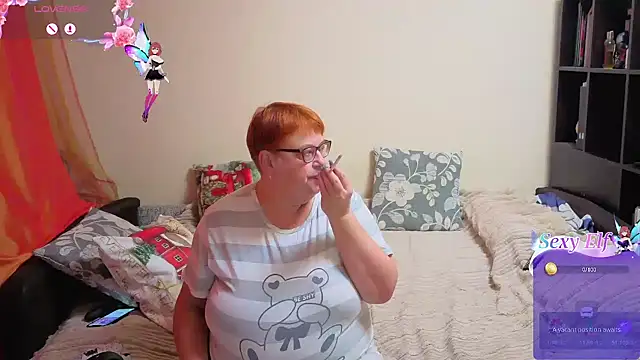 Snapshot of Klio5678 chatting on 01/13/26, 03:38 Klio5678 online show from 01/13/26, 03:38