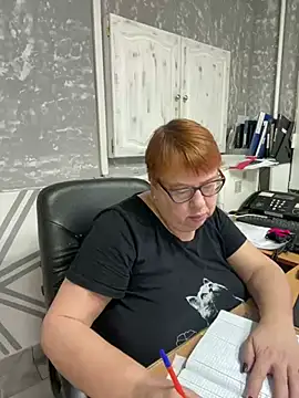 Snapshot of Klio5678 chatting on 02/24/26, 10:21 Klio5678 online show from 02/24/26, 10:21