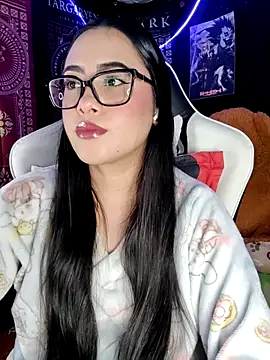 Janna mnt online show from 11/30/25, 04:35