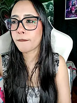 Janna mnt online show from 04/14/26, 03:22