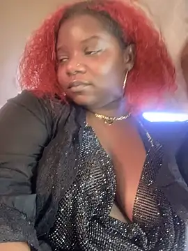 Coco 95 online show from 11/13/25, 02:15