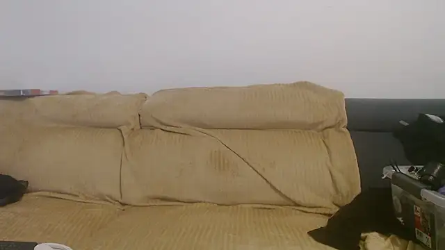 FrancaiseLynne online show from 01/08/26, 05:41