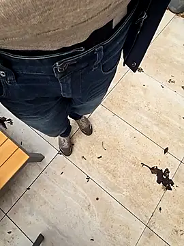 Lorent6969 online show from 12/21/25, 09:22