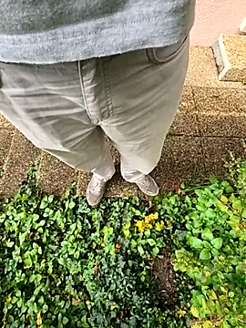 Snapshot of Lorent6969 chatting on 11/03/25, 09:02 Lorent6969 online show from 11/03/25, 09:02