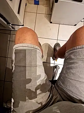 Snapshot of Lorent6969 chatting on 09/25/25, 03:45 Lorent6969 online show from 09/25/25, 03:45