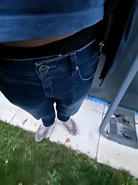 Snapshot of Lorent6969 chatting on 11/11/25, 04:13 Lorent6969 online show from 11/11/25, 04:13