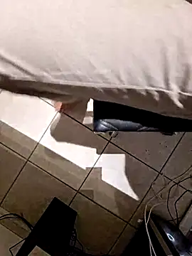 Snapshot of Lorent6969 chatting on 11/06/25, 05:11 Lorent6969 online show from 11/06/25, 05:11