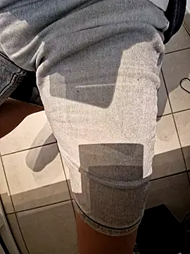 Snapshot of Lorent6969 chatting on 09/12/25, 07:52 Lorent6969 online show from 09/12/25, 07:52