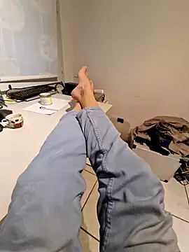 Snapshot of Lorent6969 chatting on 10/11/25, 06:36 Lorent6969 online show from 10/11/25, 06:36