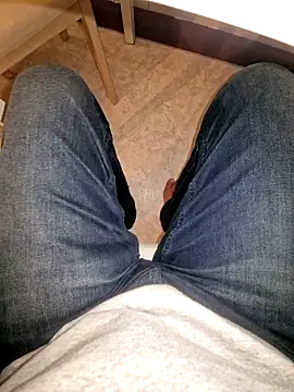 Snapshot of Lorent6969 chatting on 10/30/25, 05:39 Lorent6969 online show from 10/30/25, 05:39