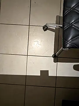 Snapshot of Lorent6969 chatting on 12/05/25, 07:18 Lorent6969 online show from 12/05/25, 07:18