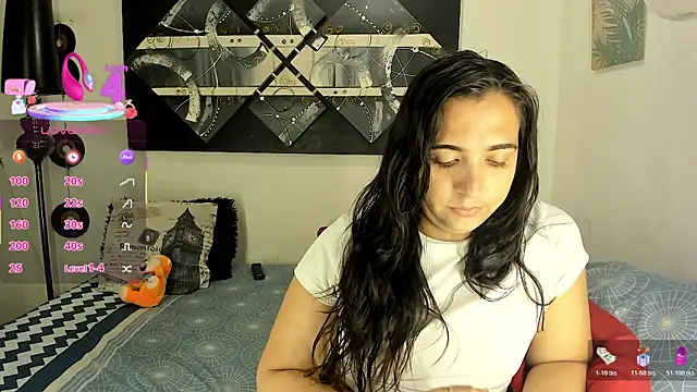 SARAMISHA online show from 02/10/26, 02:10