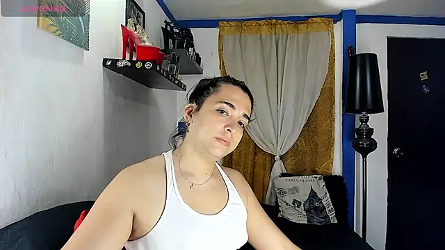 Snapshot of SARAMISHA chatting on 03/05/26, 04:47 SARAMISHA online show from 03/05/26, 04:47