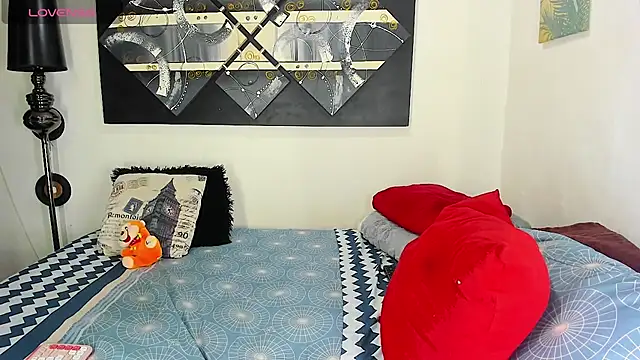 SARAMISHA online show from 02/08/26, 03:37