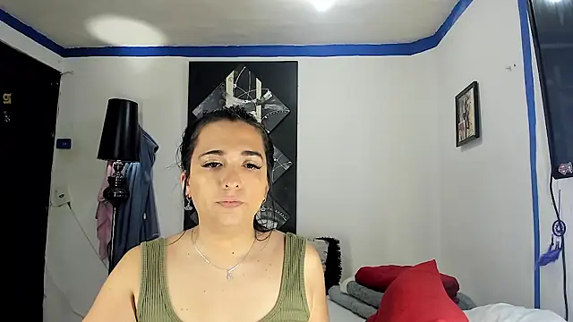 Snapshot of SARAMISHA chatting on 04/14/26, 04:45 SARAMISHA online show from 04/14/26, 04:45