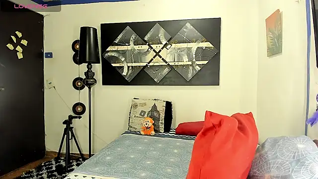 SARAMISHA online show from 01/14/26, 11:36