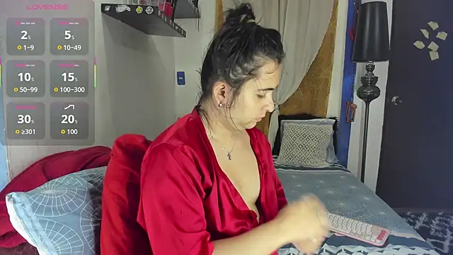 SARAMISHA online show from 11/18/25, 12:52