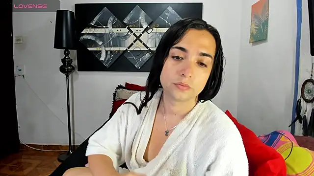 Snapshot of SARAMISHA chatting on 03/04/25, 07:01 SARAMISHA online show from 03/04/25, 07:01