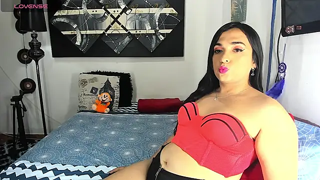 SARAMISHA online show from 01/13/26, 02:15