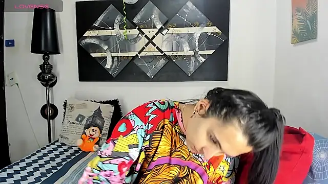 SARAMISHA online show from 02/03/26, 04:12