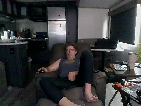 lateniter online show from 12/18/25, 02:54