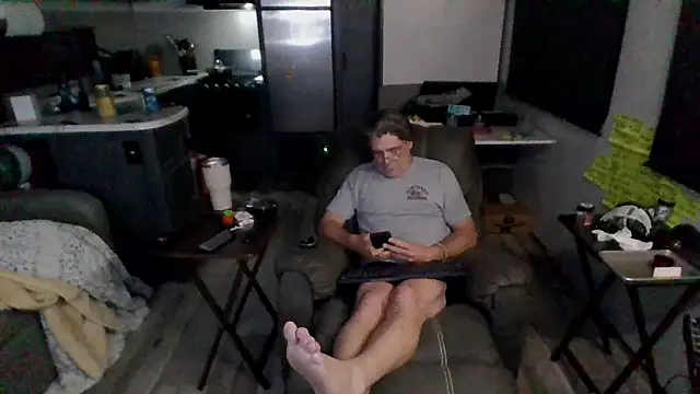 lateniter online show from 02/17/26, 01:58