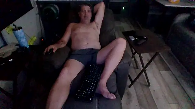 lateniter online show from 03/27/26, 03:04