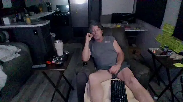 lateniter online show from 02/16/26, 03:38