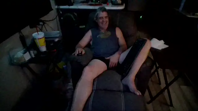 lateniter online show from 06/01/26, 03:18