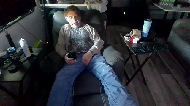 lateniter online show from 03/13/26, 10:26