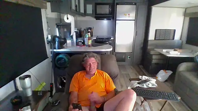 lateniter online show from 03/25/26, 11:03