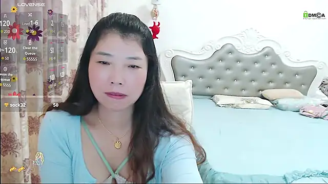 -Shirleyni  online show from 11/08/25, 03:10