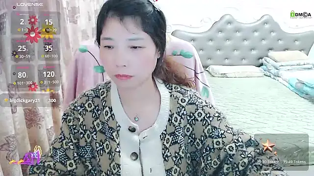 -Shirleyni  online show from 12/19/25, 02:52