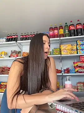 LittleDoll    online show from 02/28/26, 01:00