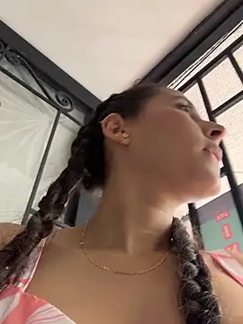 LittleDoll    online show from 02/16/26, 03:10